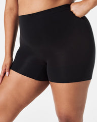 SPANXsculpt® Seamless Power Shorty | Very Black