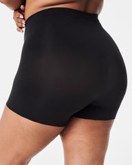 SPANXsculpt® Seamless Power Shorty | Very Black