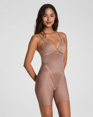 SPANXsupersculpt® Transform High-Waisted Mid-Thigh Short | Cafe Au Lait