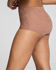 SPANXsupersmooth® Day to Date Night Lace Boyshort | Cinnamon