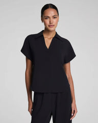 SPANX® CarryOn Collared Tee | Classic Black