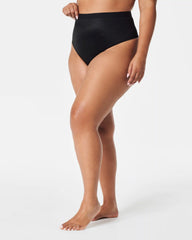 SPANXshape® Invisible Thong | Very Black