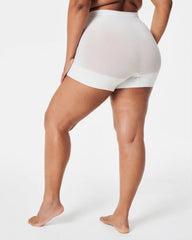 SPANXsculpt® Seamless Power Shorty | White