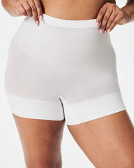 SPANXsculpt® Seamless Power Shorty | White