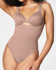 SPANXsculpt® Seamless Power High-Waisted Thong | Cafe Au Lait