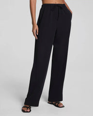 SPANX® CarryOn Straight Leg Pant | Classic Black