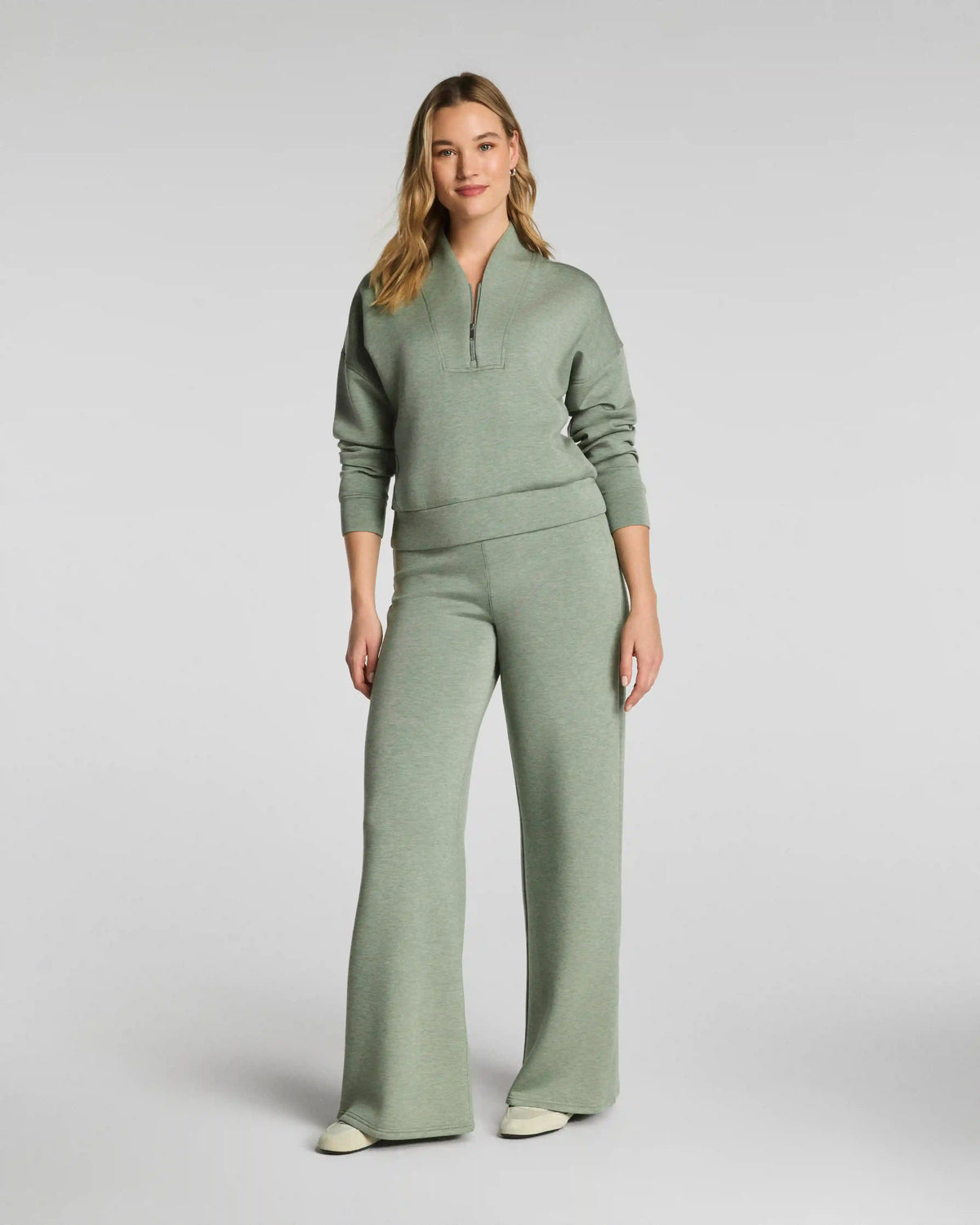 SPANX AirEssentials® Wide Leg Pant | Sage Brush Heather